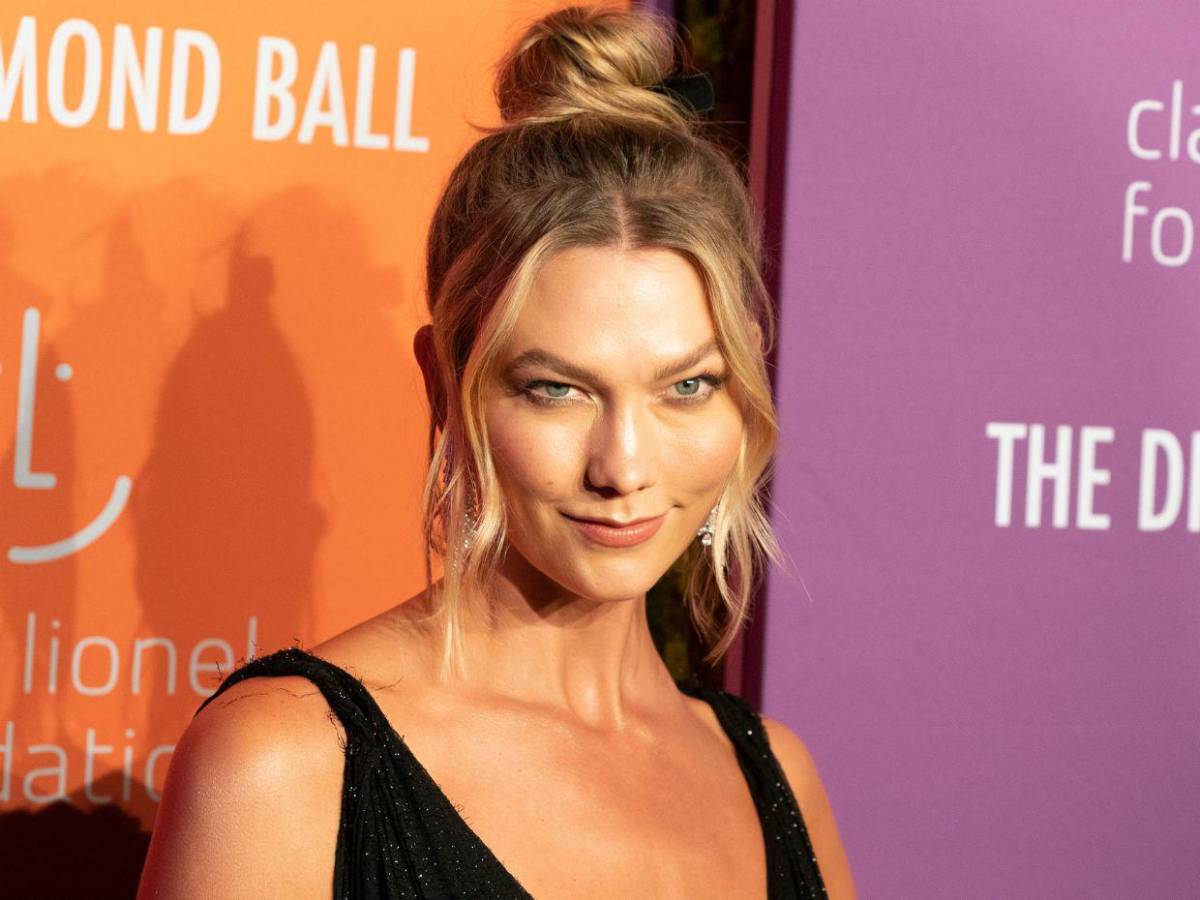 Karlie Kloss y el regreso al círculo íntimo de Taylor Swift en su boda con Travis Kelce