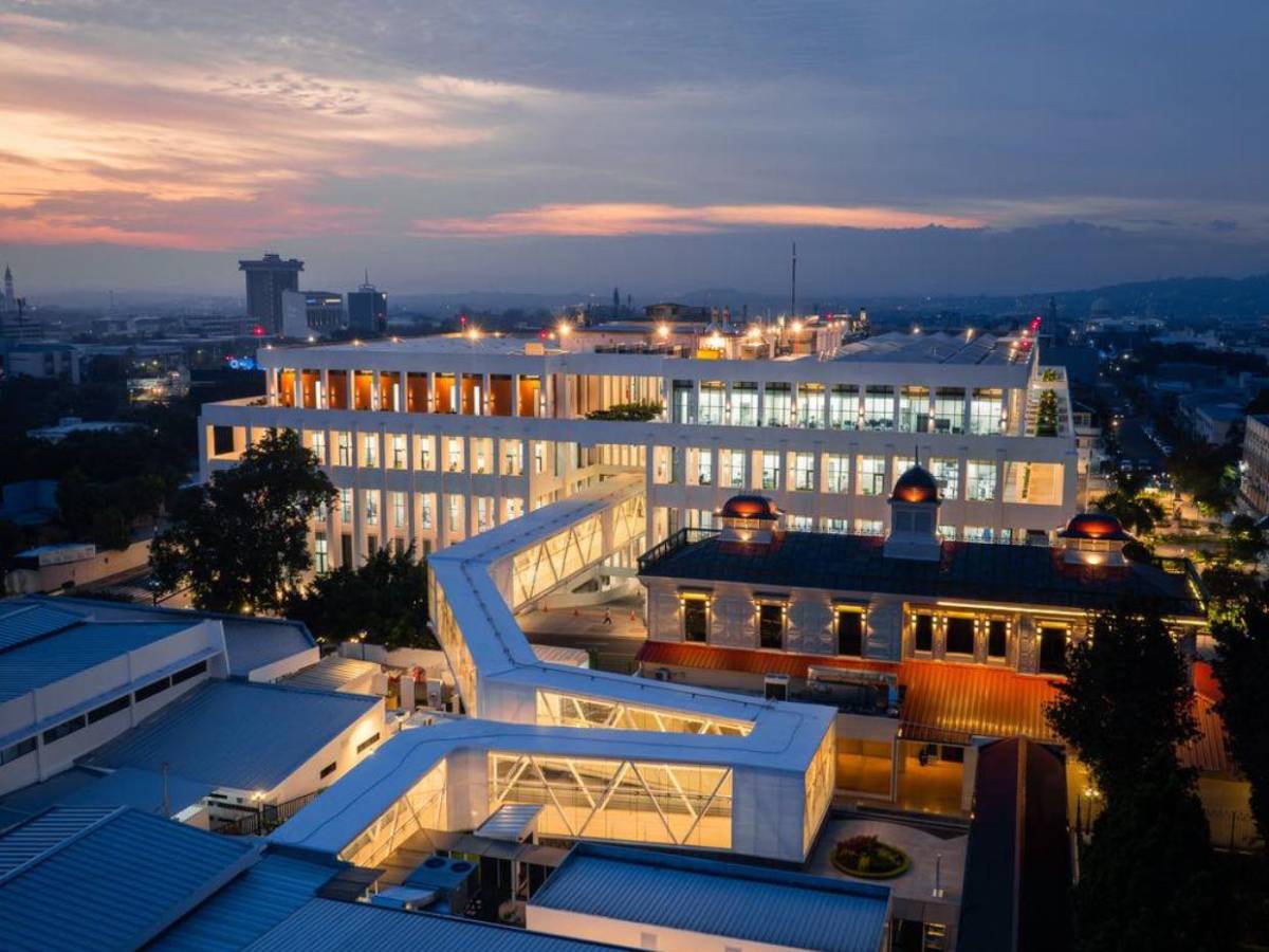 Así es el nuevo y moderno hospital que Nayib Bukele inauguró en El Salvador