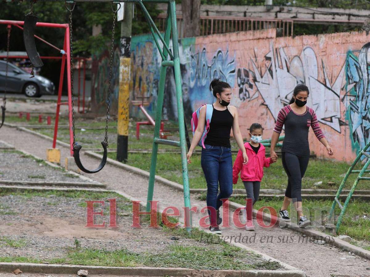 Los parques infantiles son parte del desarrollo de la zona.