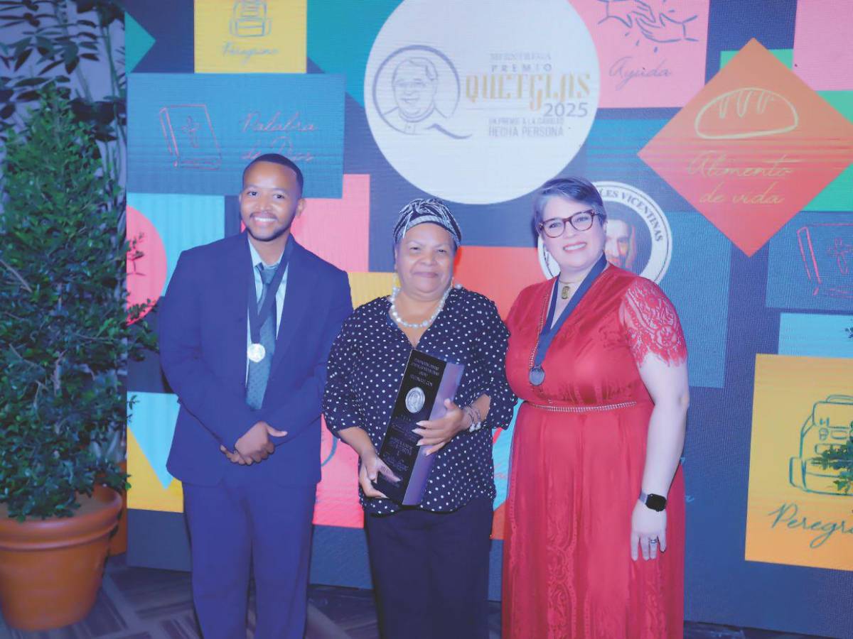Zoila Lagos es reconocida como “Peregrina de la caridad” y gana el Premio Quetglas 2025