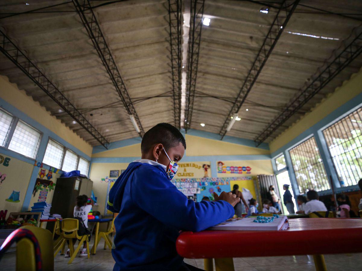 Honduras: 1.2 millones de niños están fuera del sistema educativo público
