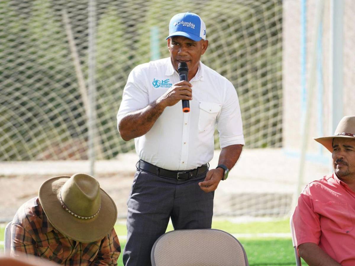 Mario Moncada revela por qué se desplomó el polideportivo en Olanchito