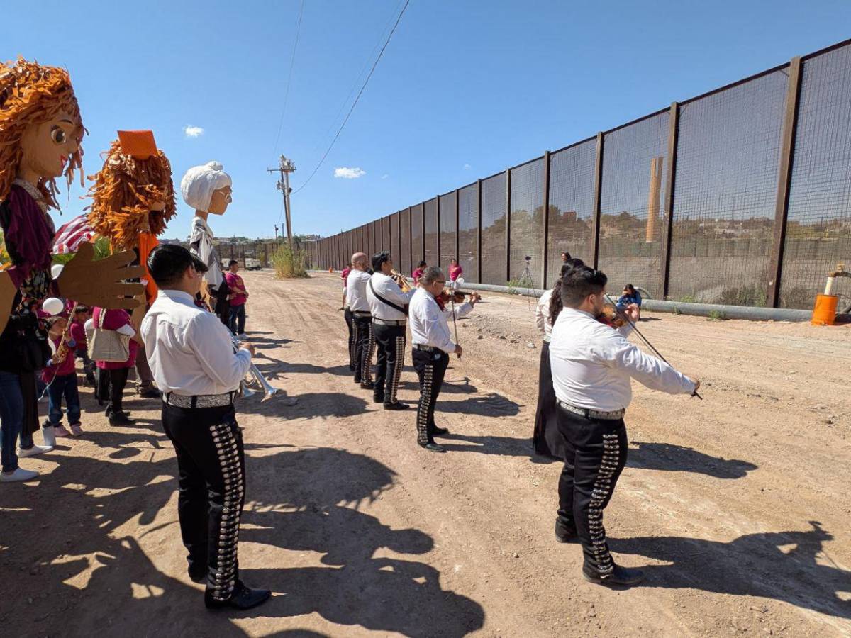 Día de la Madre en la frontera: sin abrazos pero con resistencia en Ciudad Juárez y El Paso