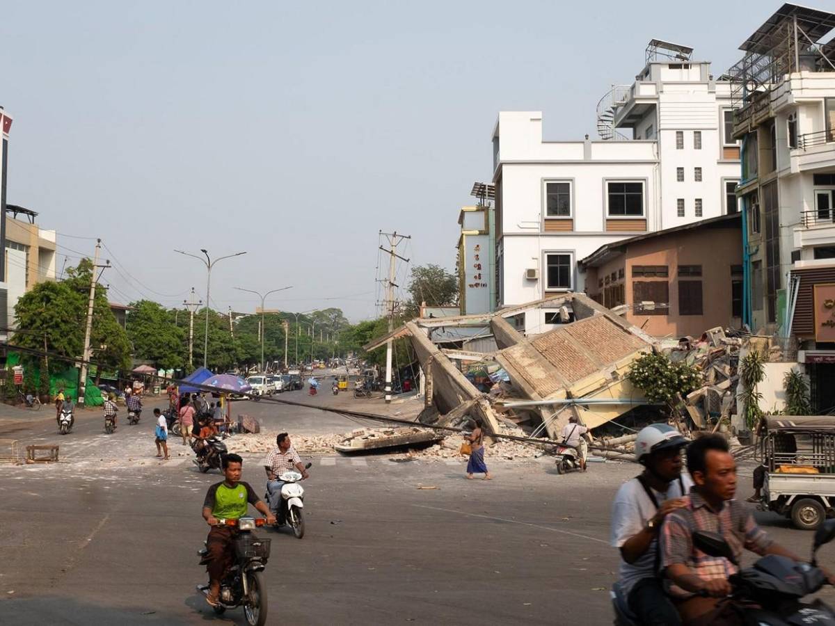 Imágenes aéreas de los destrozos que dejó el terremoto en Birmania