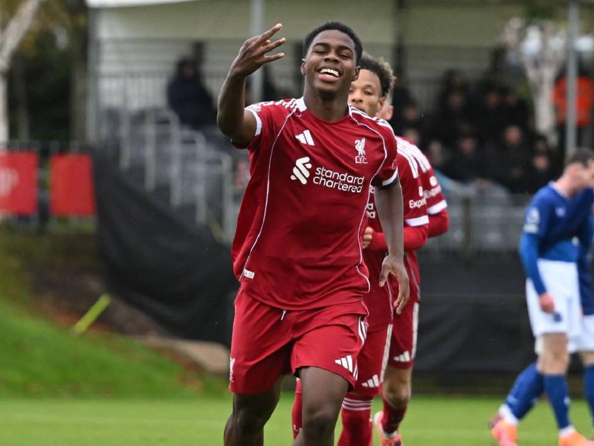 Hijo de exfutbolista y joya del Liverpool: Así es Keyrol Figueroa, nuevo fichaje de Honduras