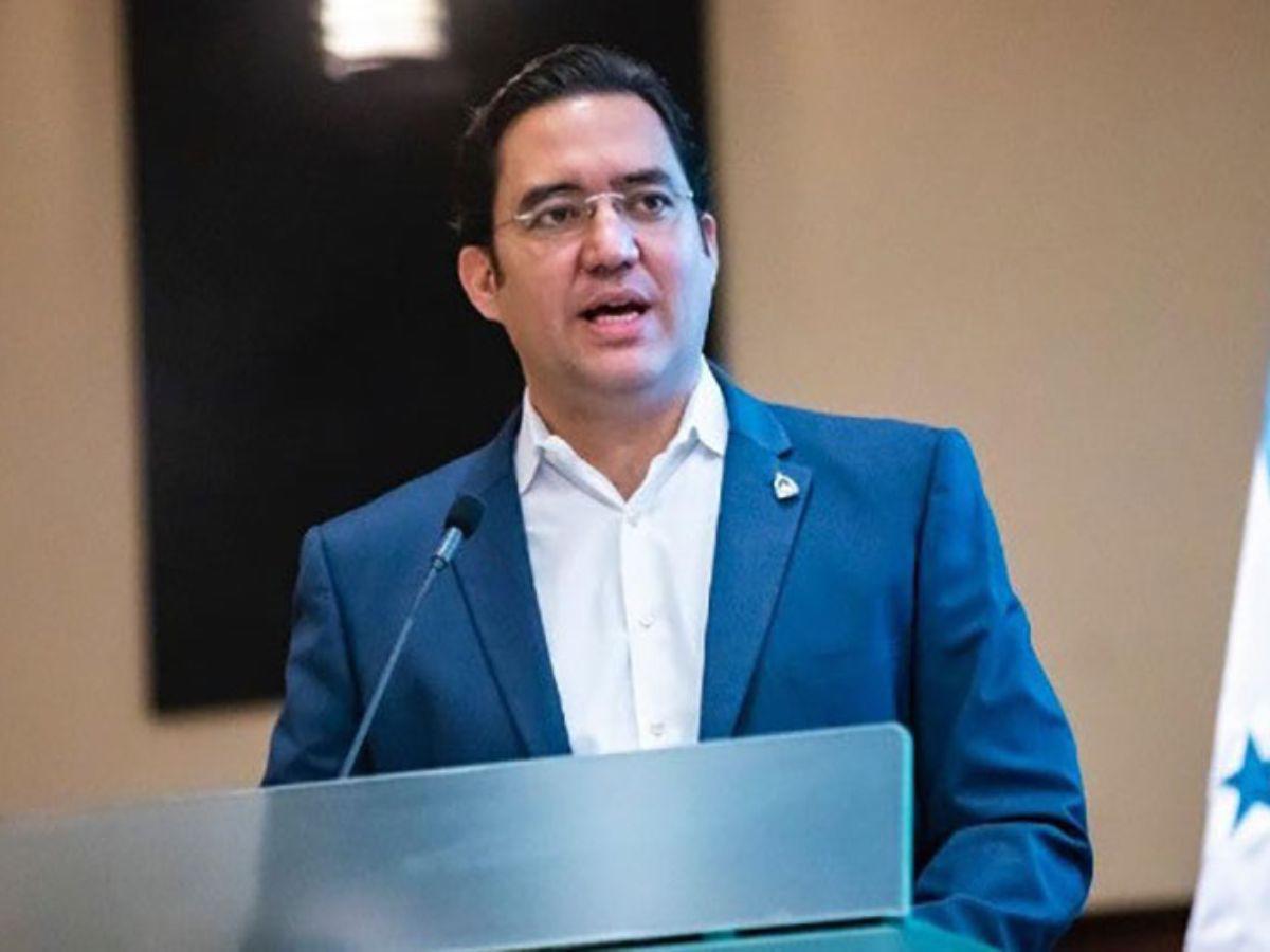 Héctor Zelaya pide a Nasralla que respete la Constitución y no ejerza presiones
