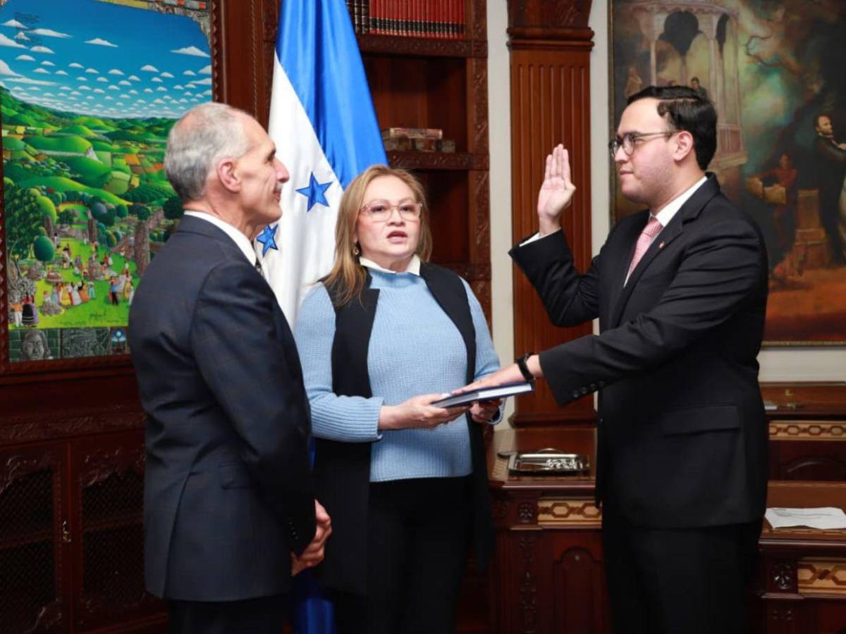 Hasta liberales: Los nuevos funcionarios del gobierno Asfura juramentados el 5 de febrero