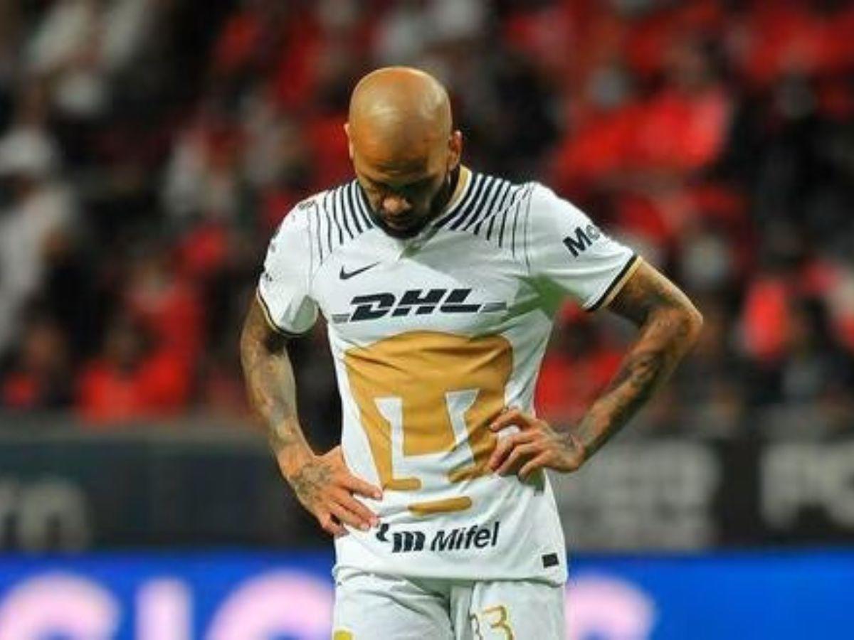Dani Alves queda desvinculado de Pumas tras ser arrestado por agresión sexual