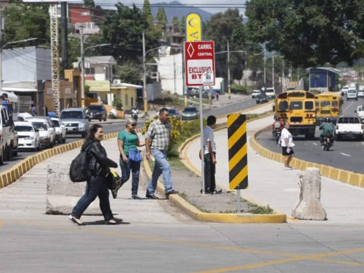 El anuncio de Juan Diego Zelaya con el Trans-450: ¿Ricardo Álvarez manejará un bus?