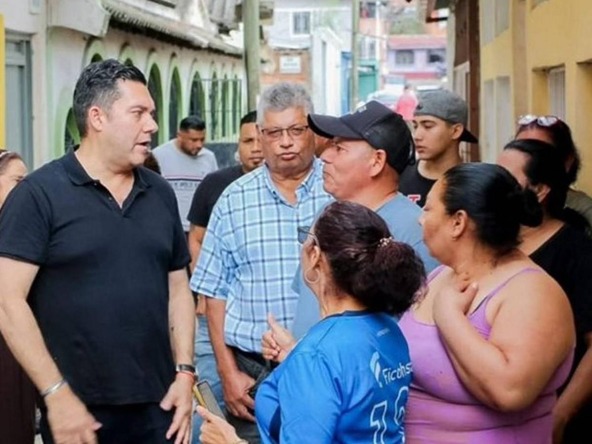 Juan Diego Zelaya evalúa daños y escucha a las familias afectadas por lluvias en la capital