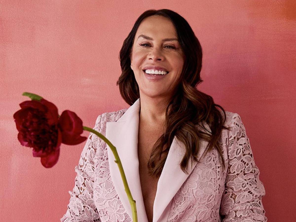 Karla Sofía Gascón se sincera sobre su polémica: “No podía ni respirar” Karla Sofía Gascón se sincera sobre su polémica: “No podía ni respirar”