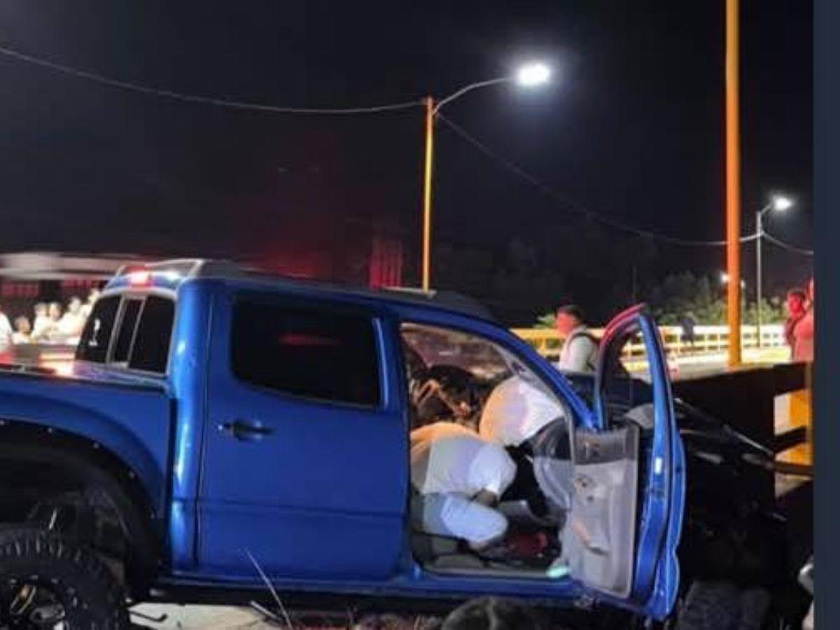 Uno fue deportado, el otro volvió de visita: Hermanos mueren en accidente en Yoro