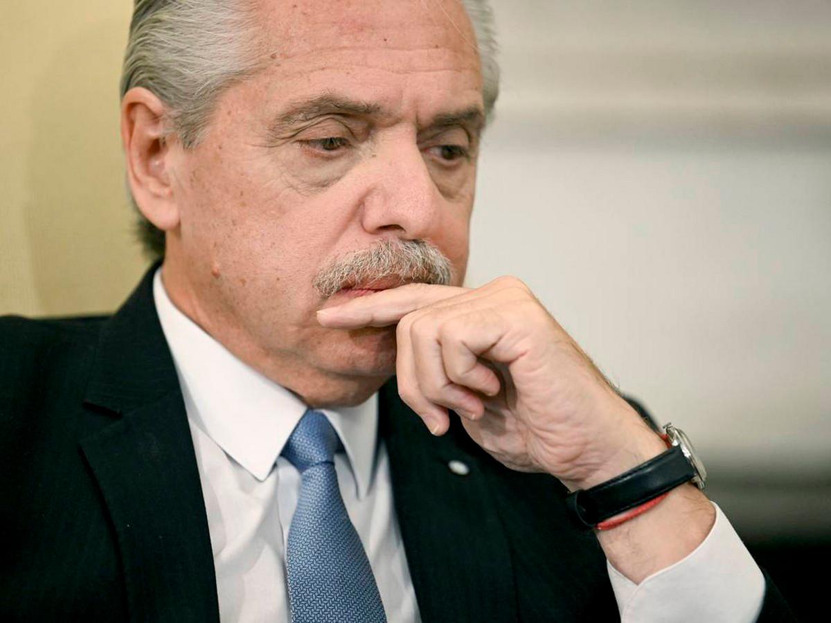 Alberto Fernández denuncia amenazas: “Alguien está con algún arma enfocándome”