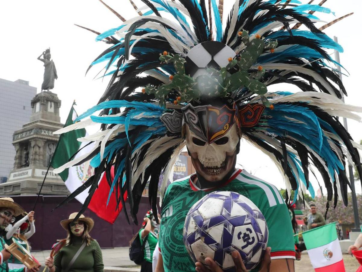 Desfile de Catrinas Mundialistas inunda Ciudad de México previo al Mundial 2026