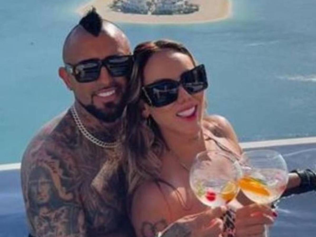 Arturo Vidal sorprende con sus vacaciones lujosas al lado de su bella esposa: “Vivo mi vida”