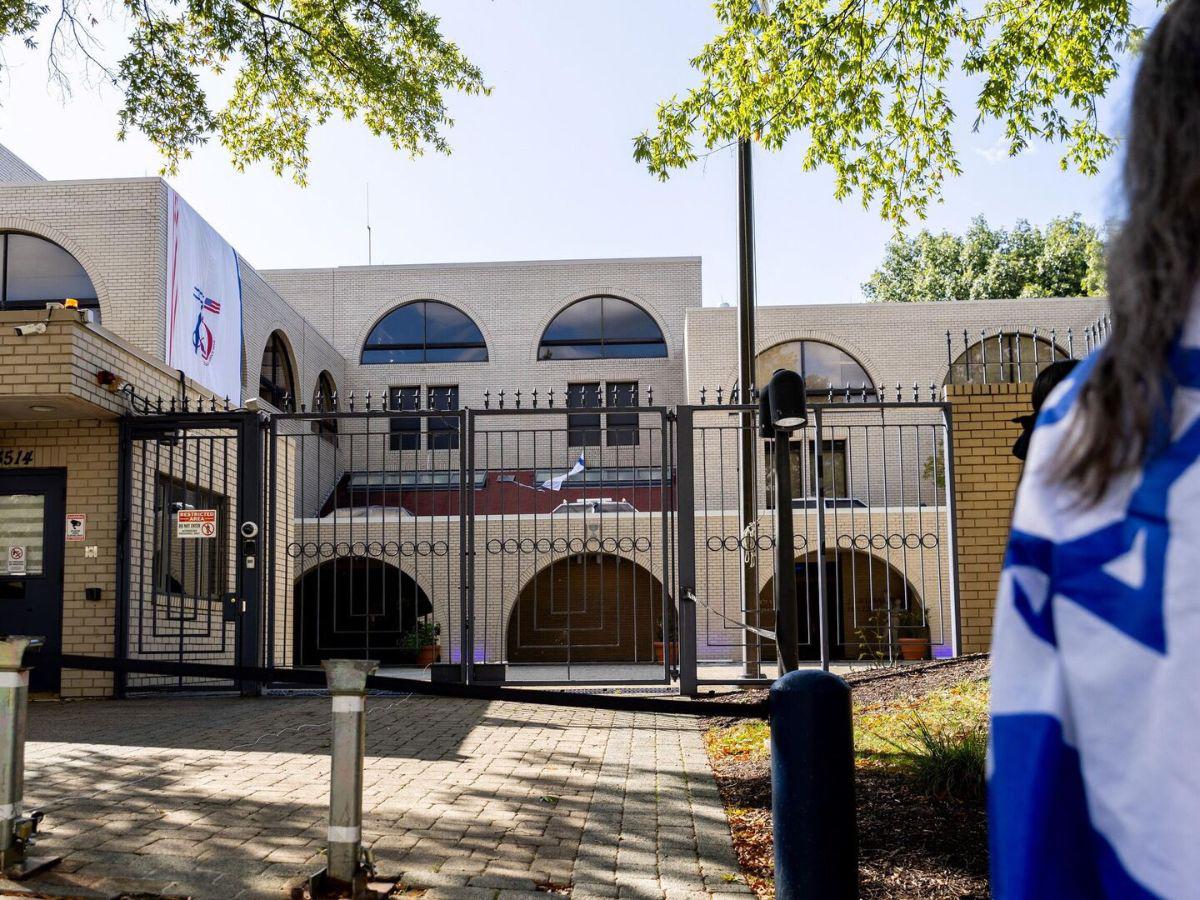 Muere militar de EUA que se sacrificó en una protesta por el enclave palestino