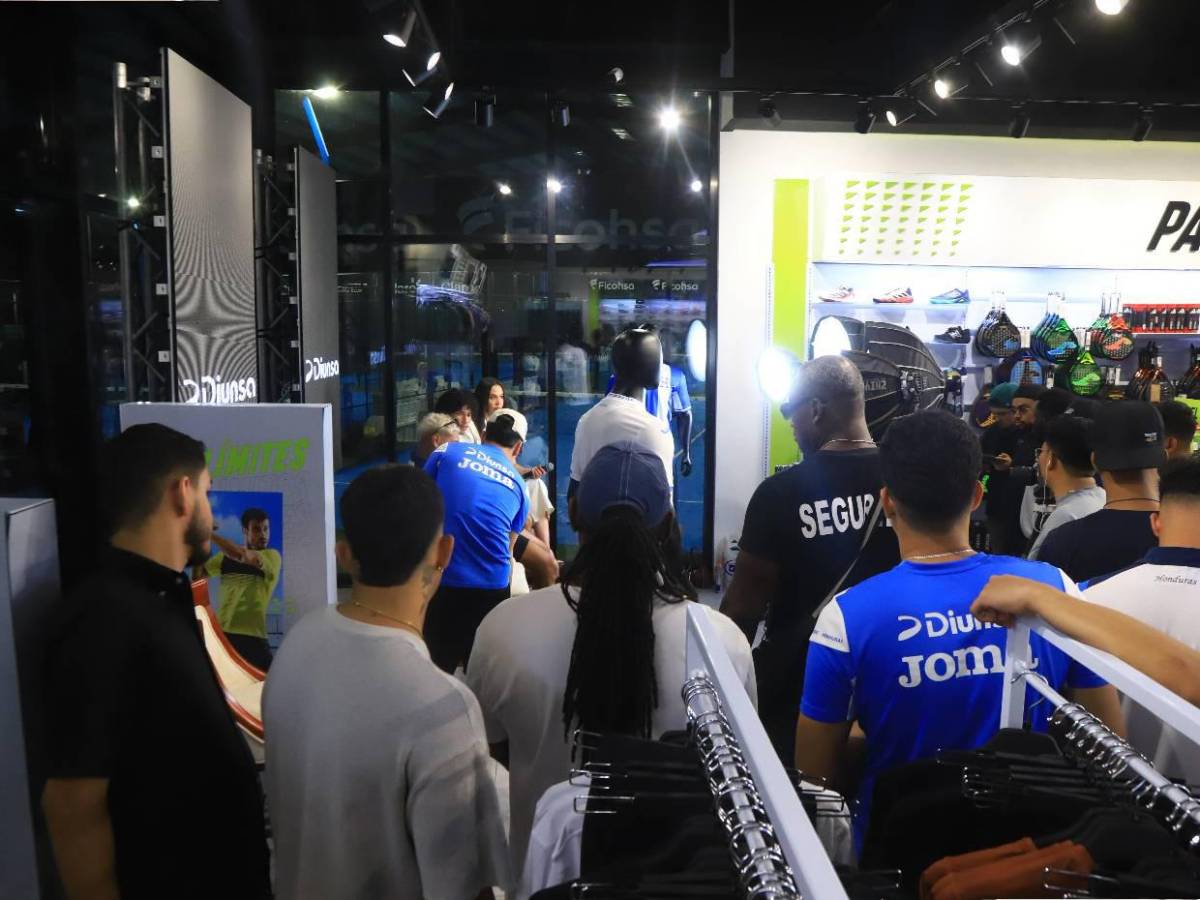 Supremo expulsa a jugadores de la selección de tiktokers por altercado en centro comercial