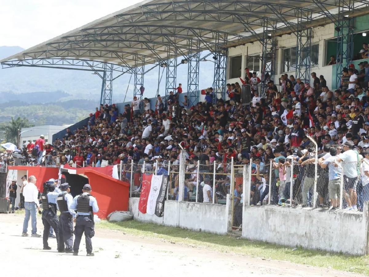 ¿Por qué no se transmitió? Bellezas y ambientazo en final de Liga de Ascenso
