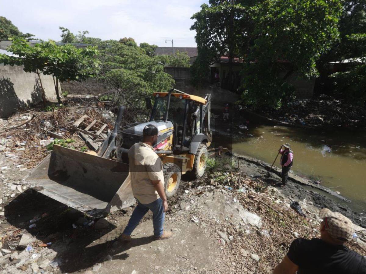 En fotos: sigue cuarto día de  búsqueda sin señales del pequeño Elvis Eliú Bautista