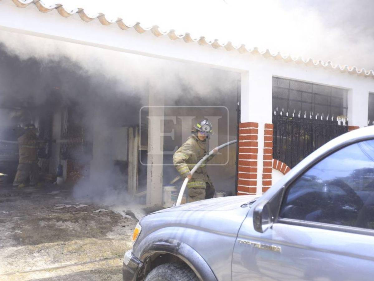 En cenizas: así quedó una casa en San Pedro Sula tras voraz incendio