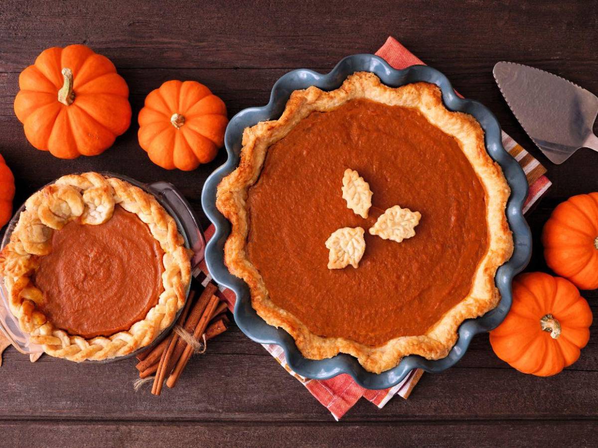 ¿Qué se come en Thanksgiving? Comidas, bebidas y postres para este 2025