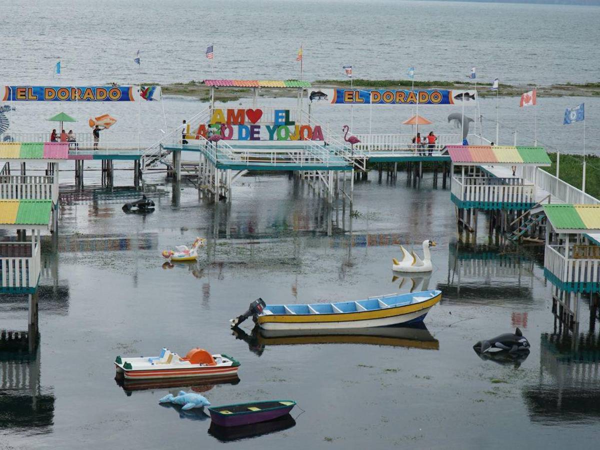 Acusan a 11 personas por construcción de muelles en Lago de Yojoa