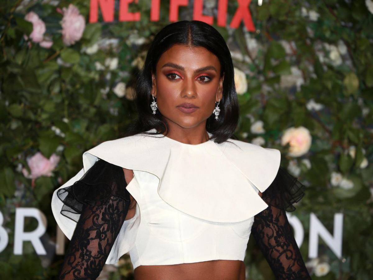 Simone Ashley se suma al elenco de El diablo viste a la moda 2