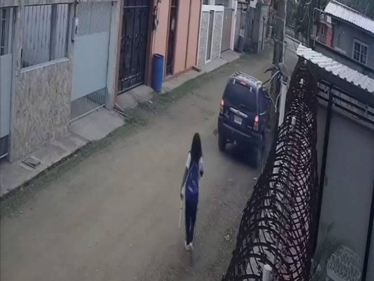 ¡Ayuda!: Así fue captado intento de rapto de menor en Puerto Cortés; sospechoso ya fue detenido