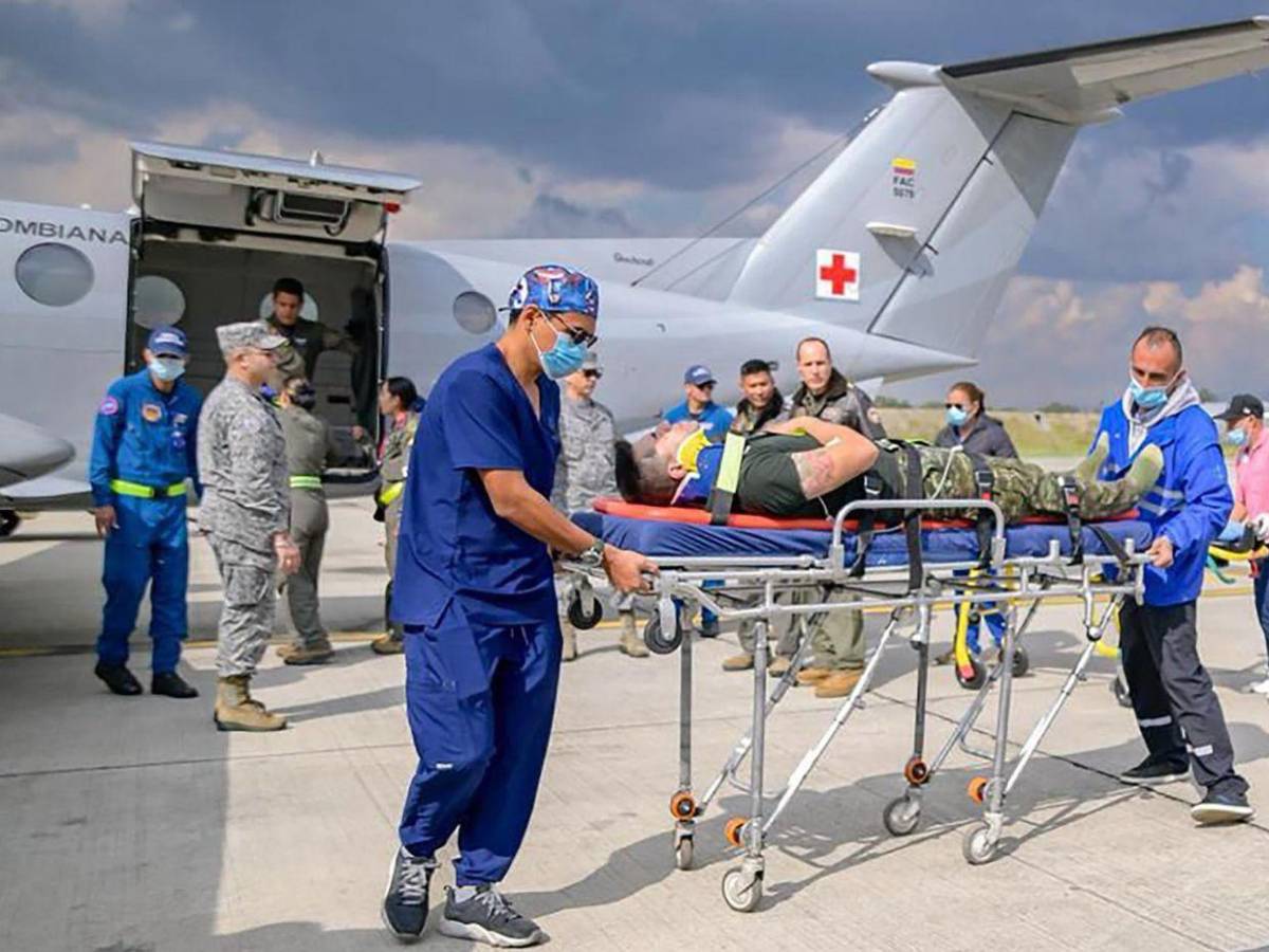 Hay 34 desaparecidos: accidente de avión en Colombia deja decenas de muertos y heridos