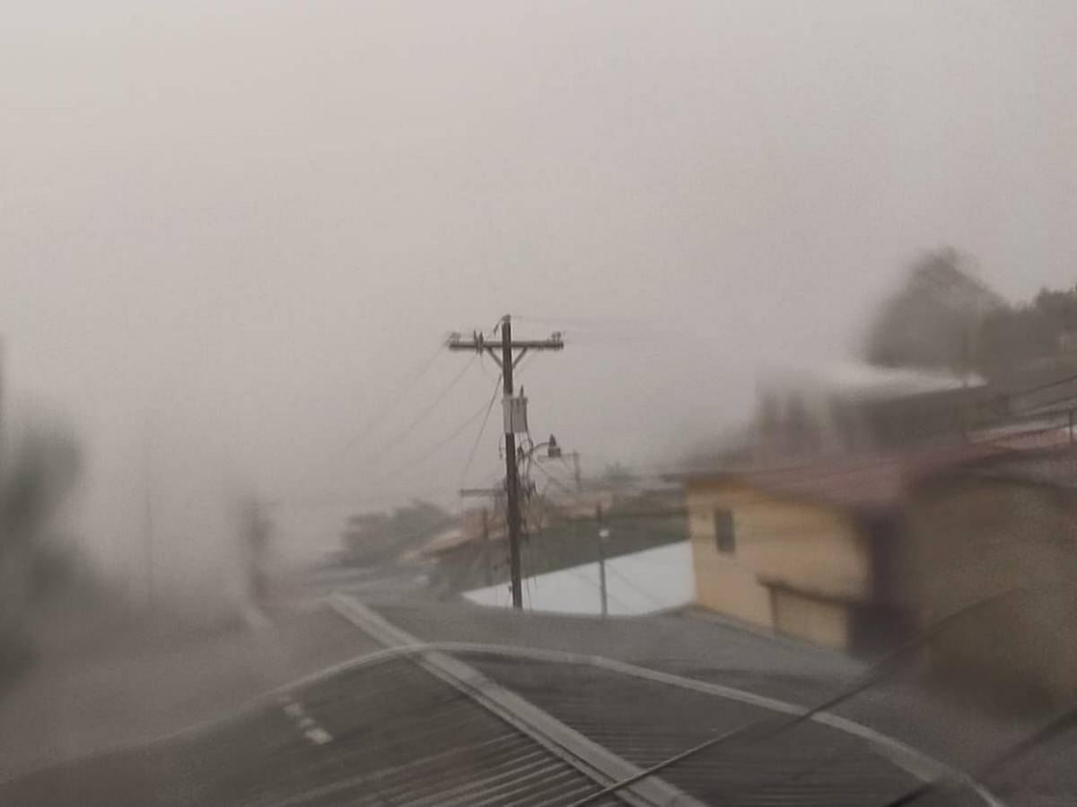 Primeras imágenes de los destrozos que dejó hora y media de lluvia en Tegucigalpa