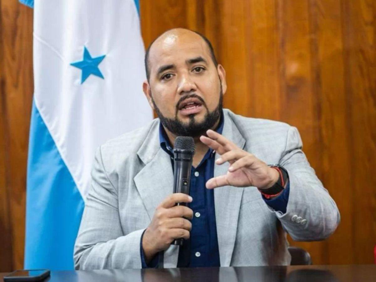 ¿Será o no obligatorio leer el libro El Golpe 28-J en las escuelas de Honduras?