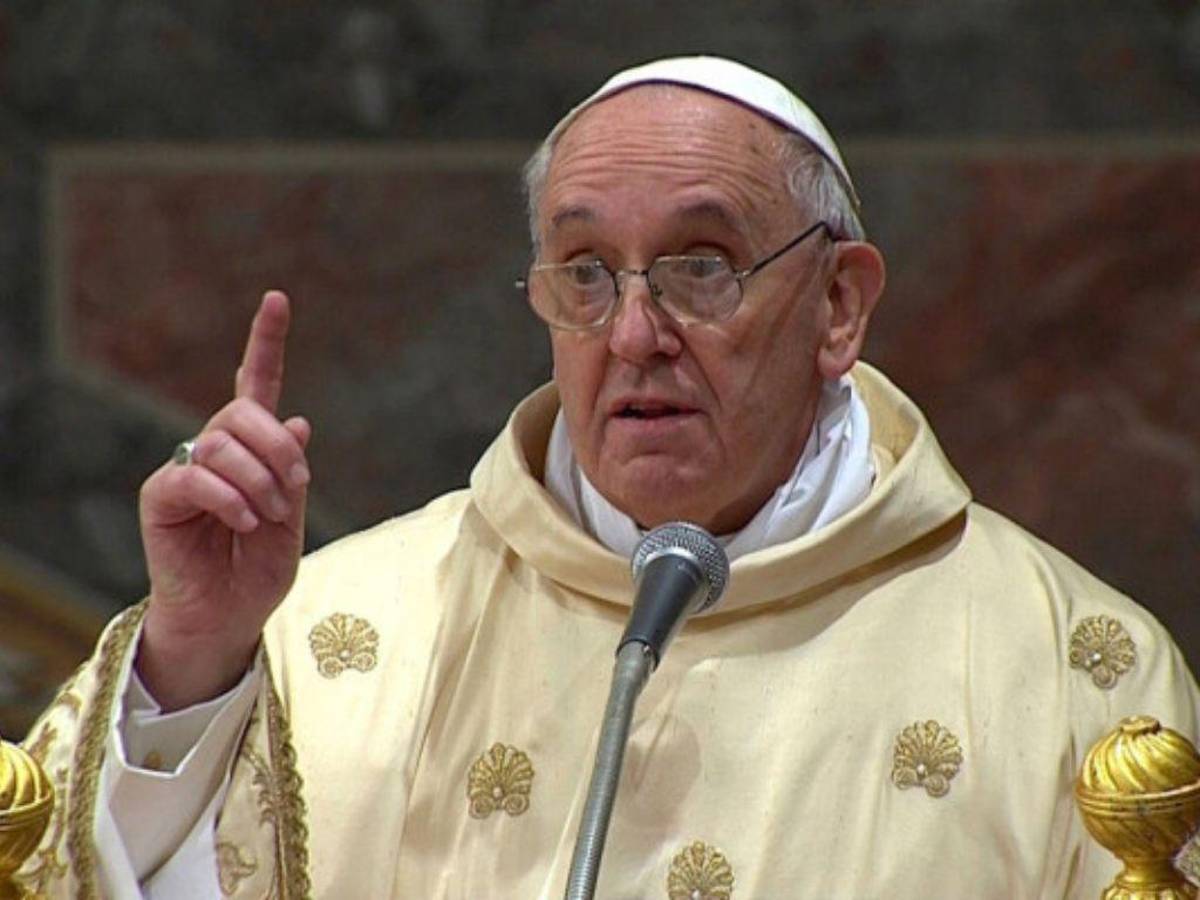 Papa viajará a Canadá en julio para pedir disculpas por abusos en internados católicos