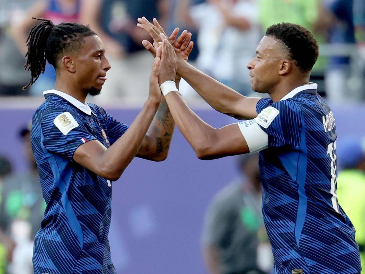 El lindo gesto de Michael Olise con una fotógrafa en la previa del España vs. Francia