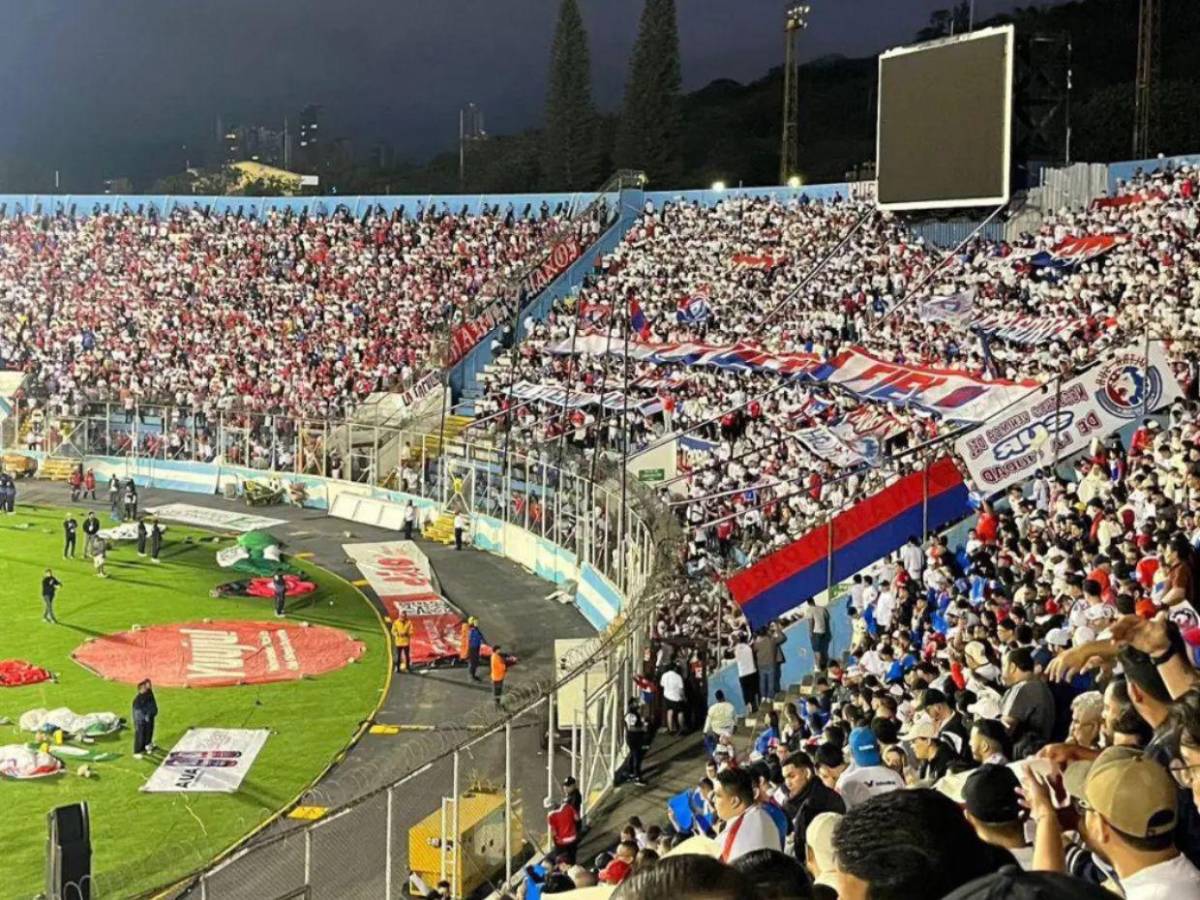 Muere “Kalimán”, el perro que se convirtió en símbolo de fidelidad entre aficionados del Olimpia