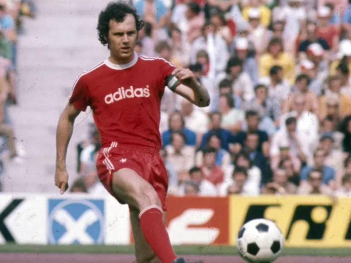 Dorsales que fueron retirados en honor a leyendas como Beckenbauer, Maradona y otros