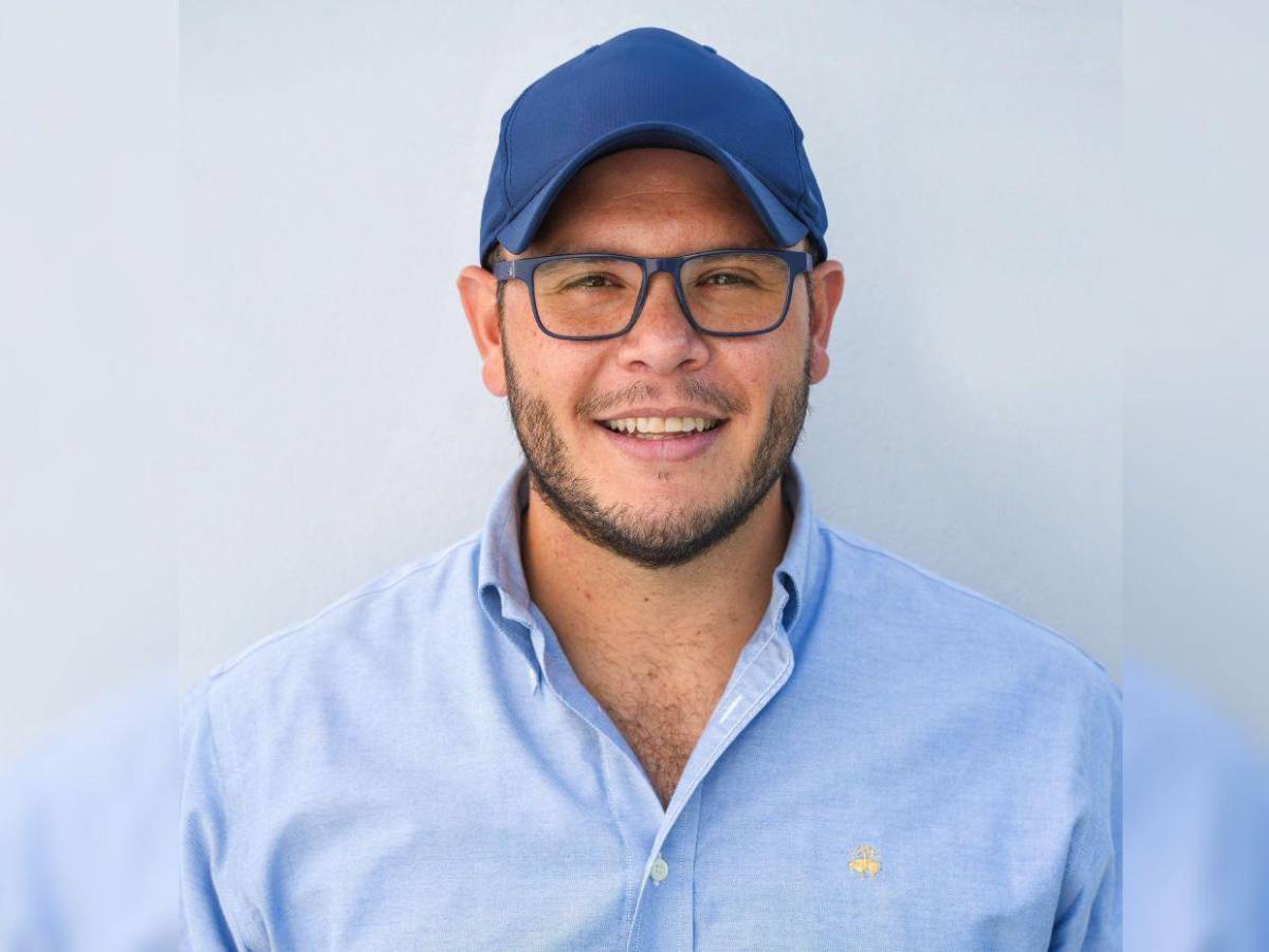 ¿Quiénes son los diputados más atractivos que ganan un curul, según la IA?