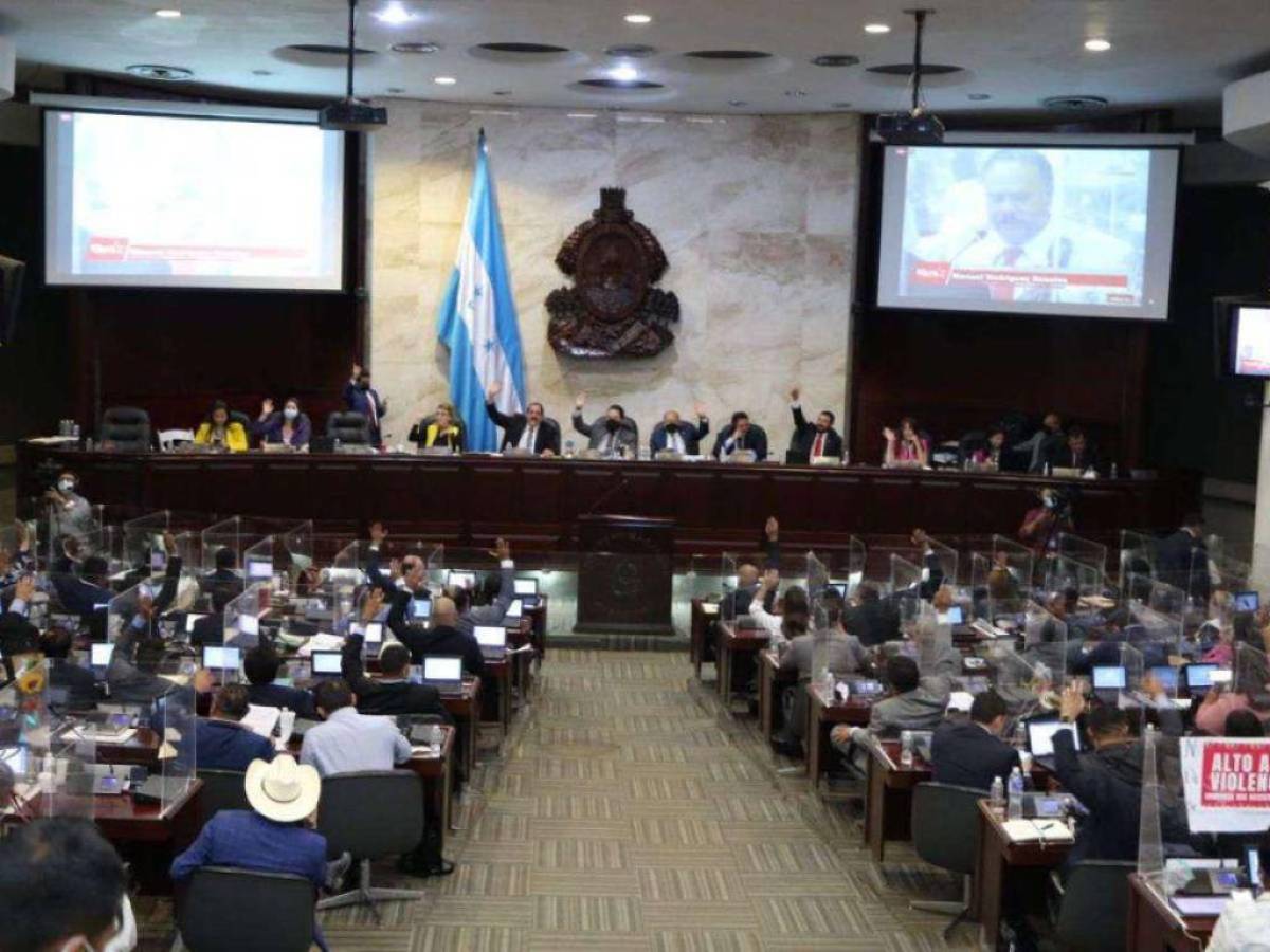 Bancada del Partido Nacional asegura que Ley de Justicia Tributaria “pone en peligro empleos de hondureños”