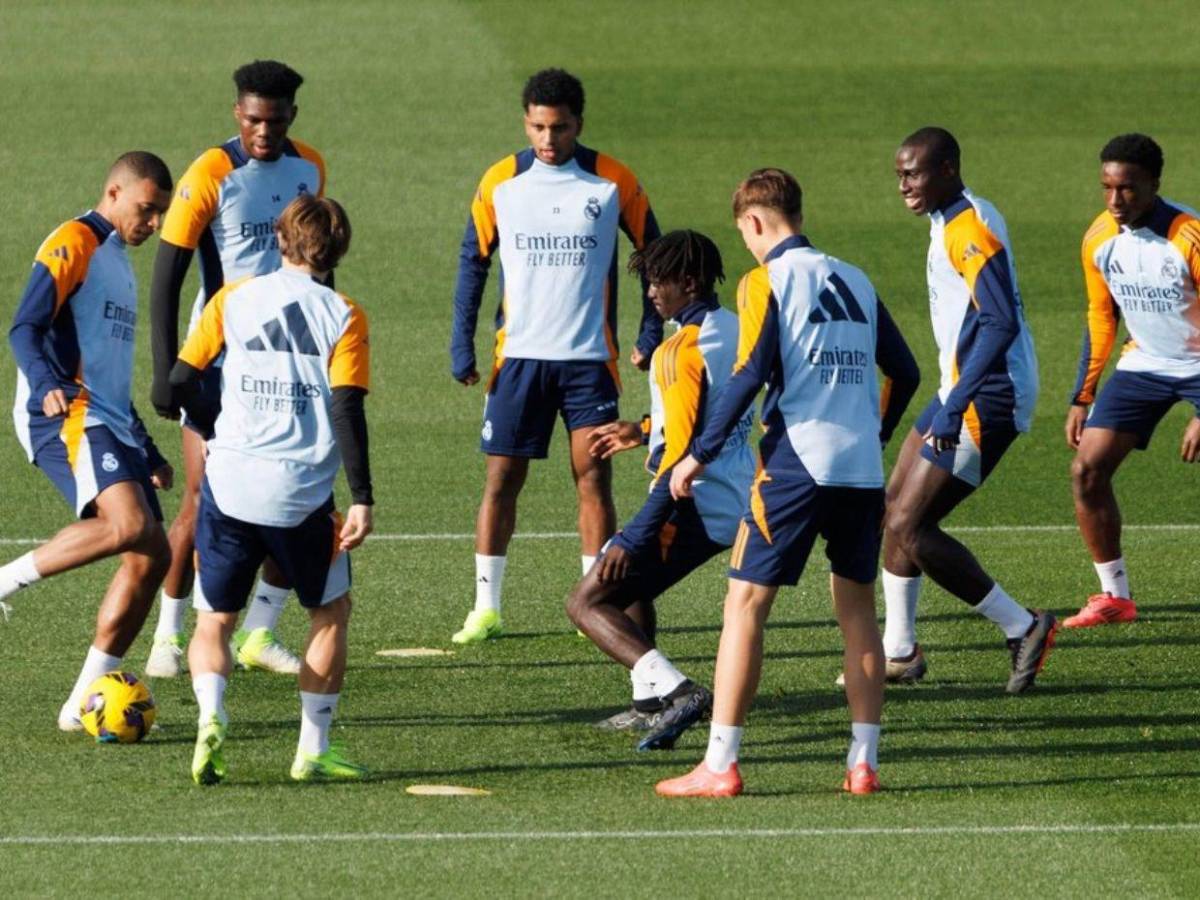 El posible 11 titular con el que saldría el Real Madrid contra Pachuca incluyendo fichajes