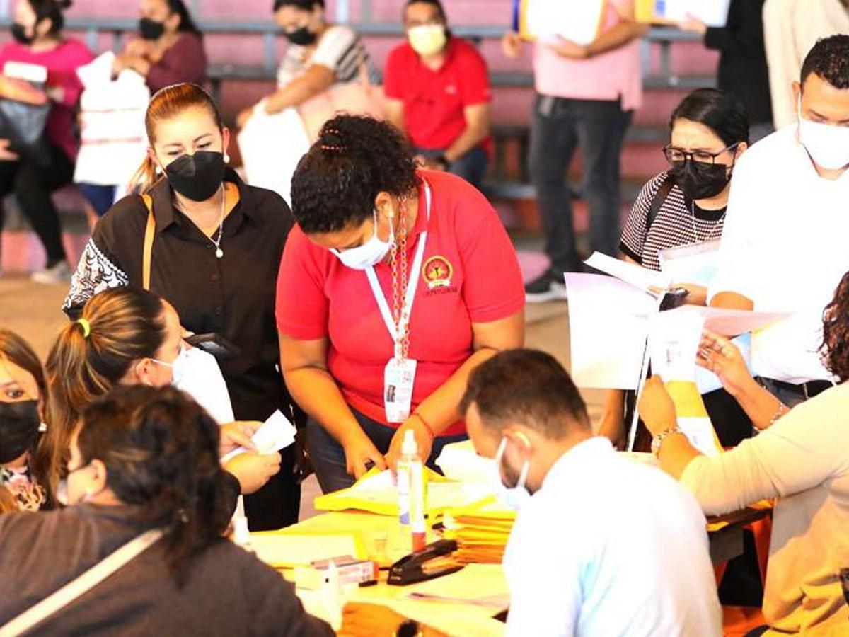 Unos 6,000 nuevos docentes requiere el sistema educativo