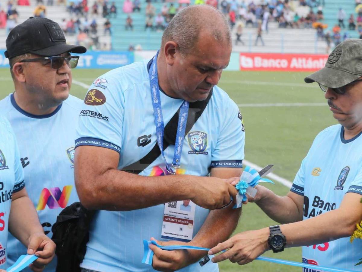 Linda chica sorprende, lo que hizo el Ministro de Seguridad e histórica llegada de Motagua a La Paz