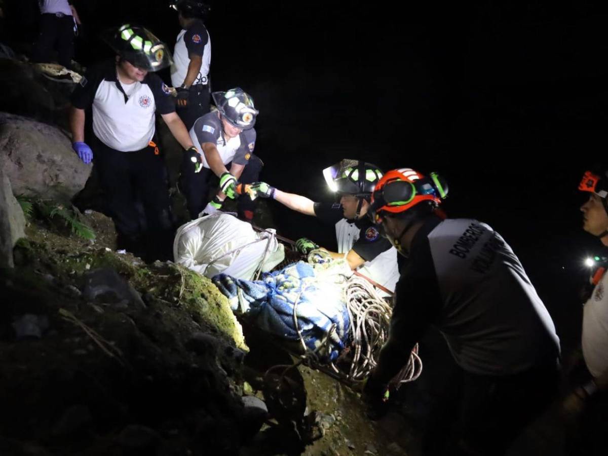 Hallan ocho cadáveres envueltos en bolsas y atados de pies y manos en Guatemala