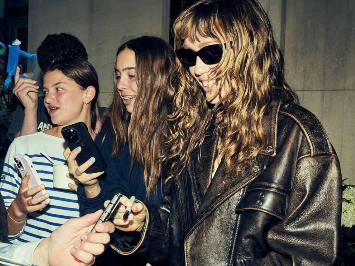 Miley Cyrus adelanta Something Beautiful, su noveno álbum de estudio