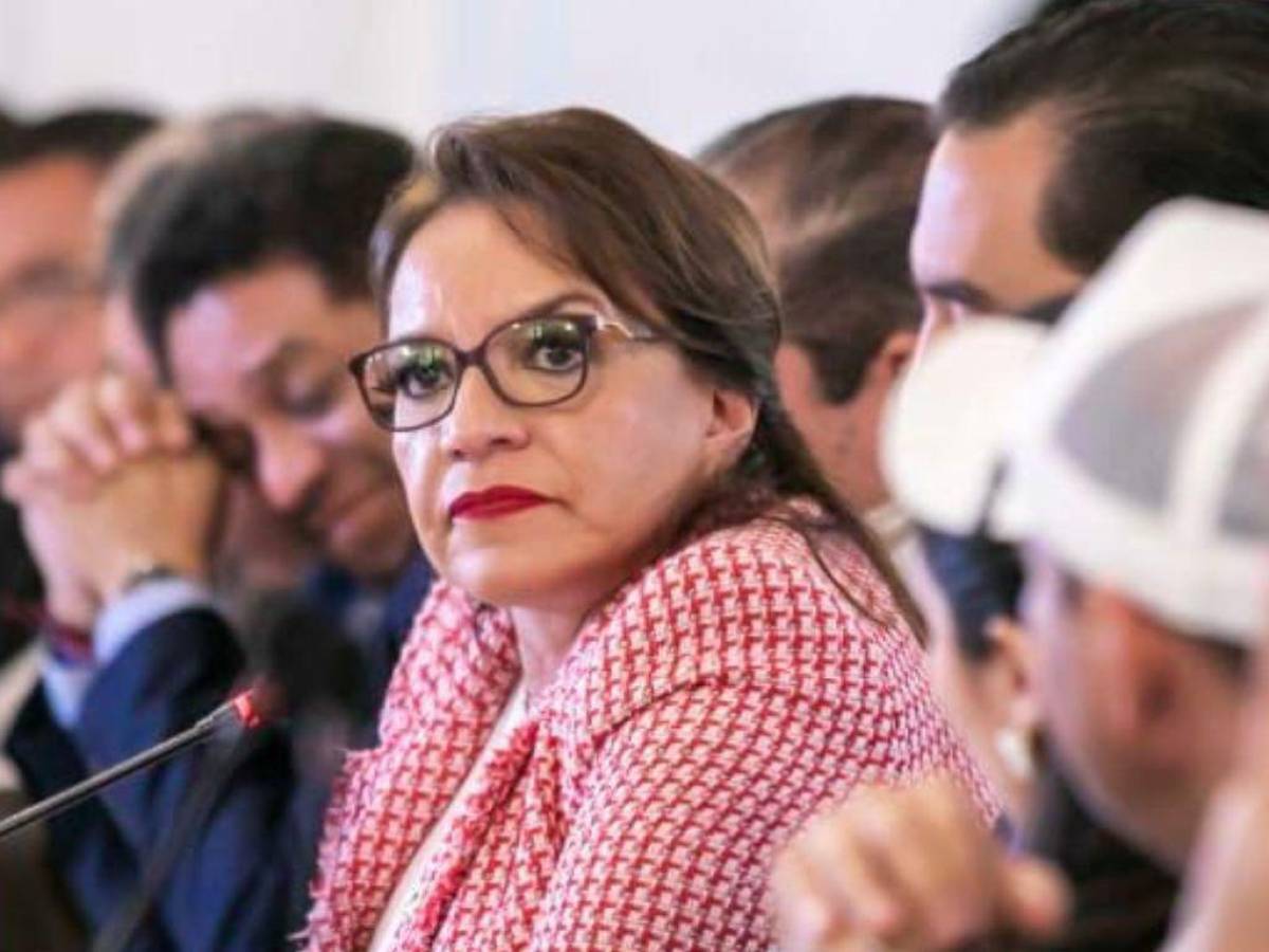 Xiomara Castro al Partido Nacional: “No construyeron ni repararon ni una tan sola escuela”