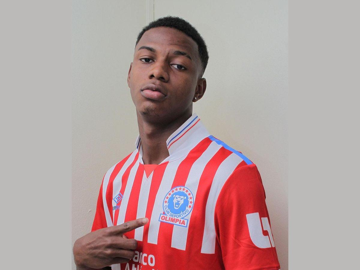 ”Cada vez que vamos a enfrentar a un equipo lo hacemos de la misma forma” aclaró Martínez