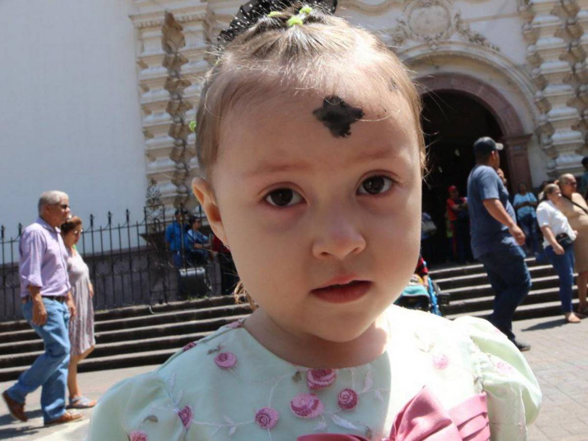 Feligresía capitalina recibe la Cuaresma con fe y devoción Feligresía capitalina recibe la Cuaresma con fe y devoción