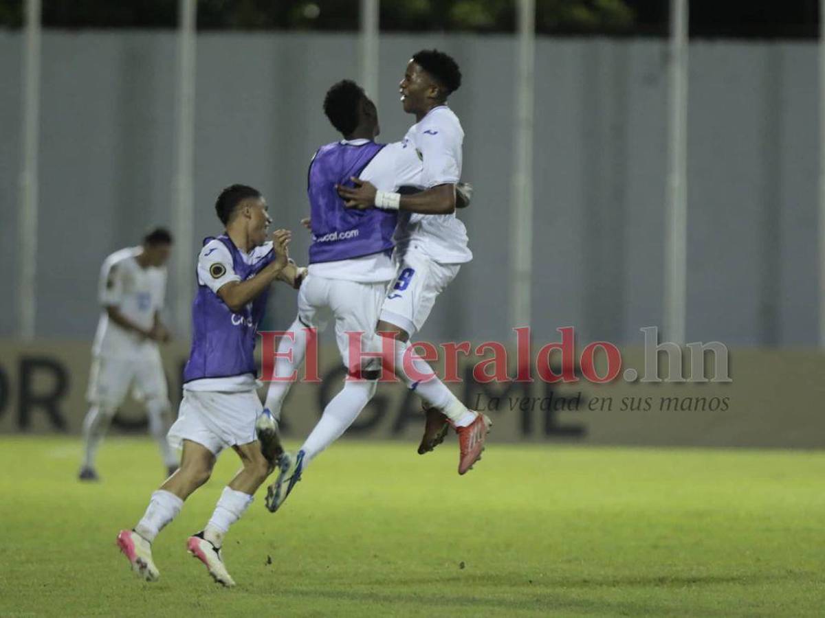 Honduras podría sufrir tres bajas para el duelo de semifinales ante EEUU