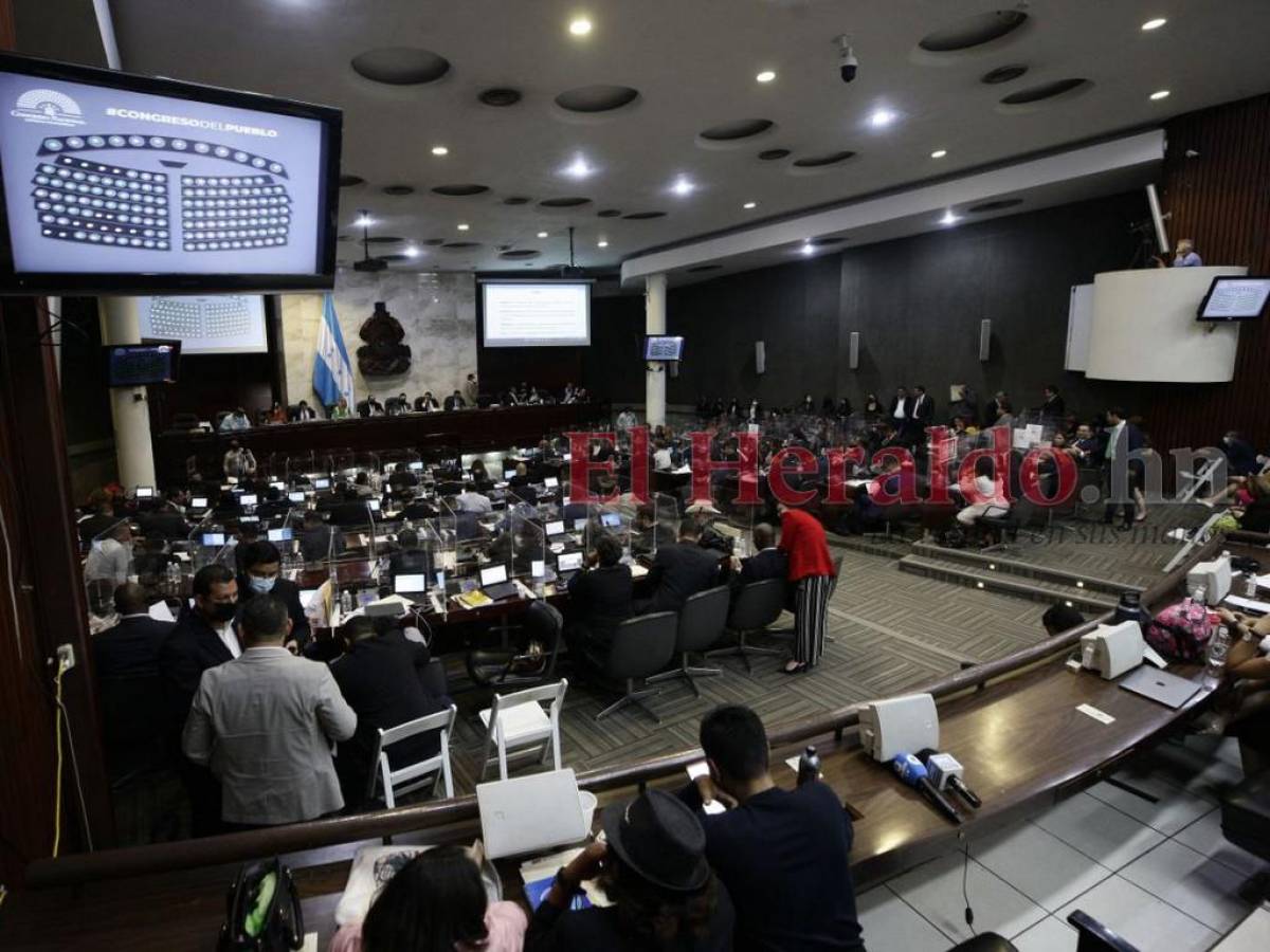 A favor y en contra, reacciones a la reforma que da independencia a la Uferco