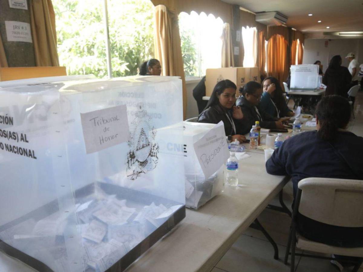 Abogados hondureños acuden a elecciones para definir candidatos del CAH
