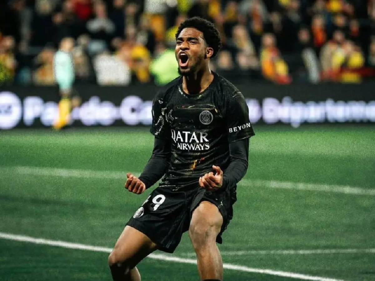 Mercado de fichajes: Real Madrid teme por Vinicius, crack traiciona a Barcelona y giro con Diomande