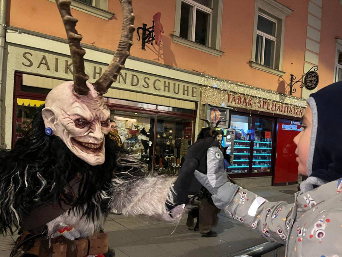 La leyenda del Krampus: el monstruo que acompaña a Santa Claus en Navidad